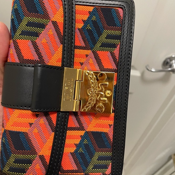 MCM Gretl Cubic Logo Jacquard/Leather Crossbody - Picture 7 of 11